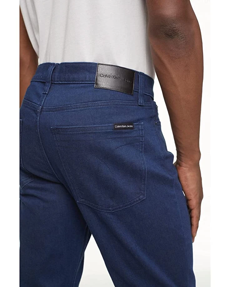 Calvin Klein Men's Straight Fit Jeans 3 Calvin Klein Men's Straight Fit Jeans - Image 3