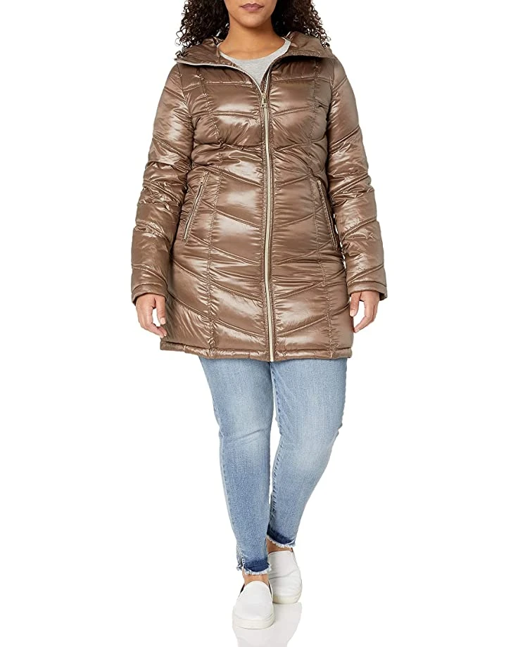 Calvin Klein Women's Hooded Chevron Packable Down Jacket (Standard and Plus) | Coats & Outerwear 6 Calvin Klein Women's Hooded Chevron Packable Down Jacket (Standard and Plus) | Coats & Outerwear - Image 6