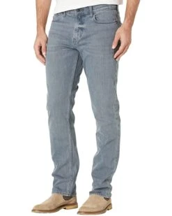 Calvin Klein Straight in Seal Rock | Jeans
