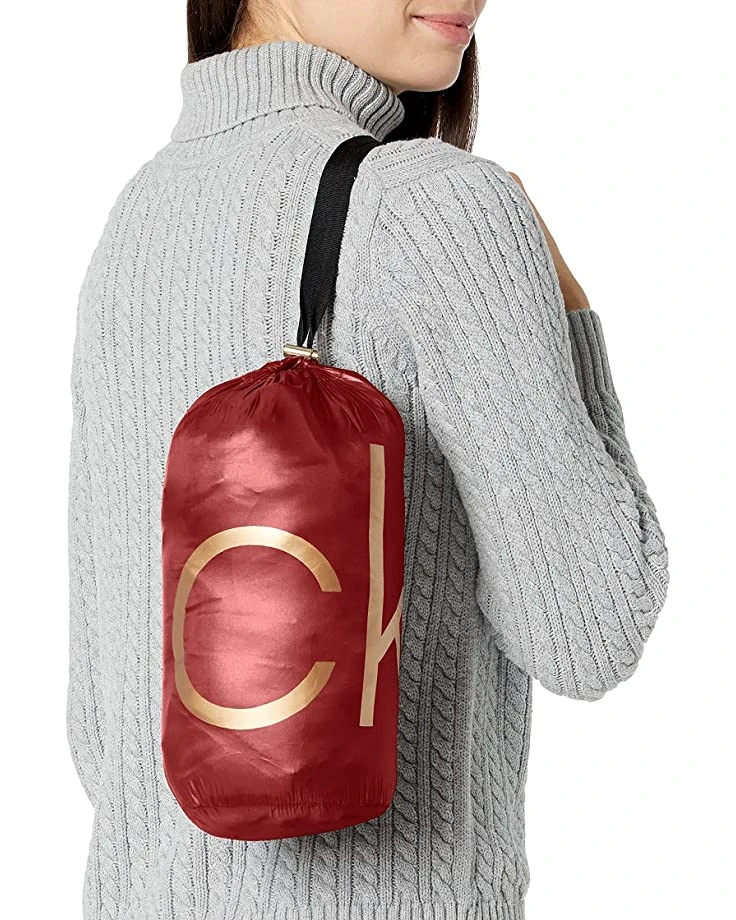 Calvin Klein Women's Chevron Quilted Packable Down Jacket (Standard and Plus) | Coats & Outerwear 3 Calvin Klein Women's Chevron Quilted Packable Down Jacket (Standard and Plus) | Coats & Outerwear - Image 3